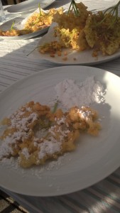 hyldeblomster med flormelis