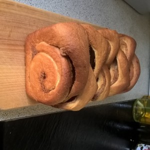 kanelbrød færdig