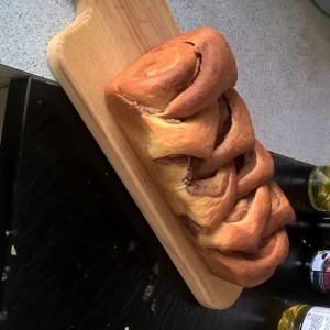 kanelbrød færdigt